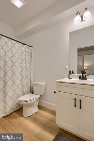3004 MORNING THISTLE CT, East Petersburg, PA 17520