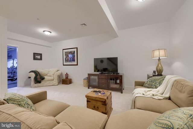 3004 MORNING THISTLE CT, East Petersburg, PA 17520