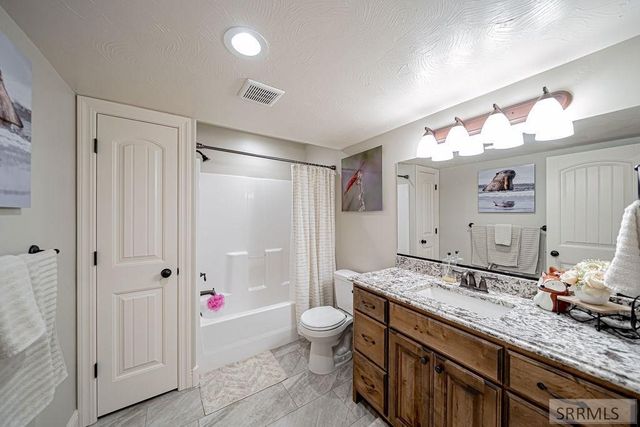 5096 Adobe Drive, Idaho Falls, ID 83404