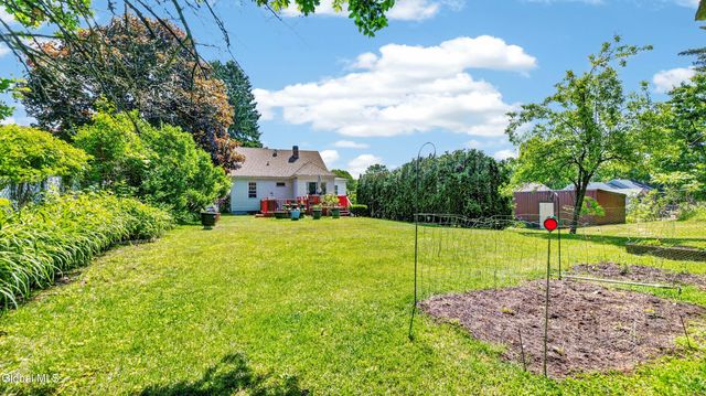 80 Saratoga Boulevard, Gloversville, NY 12078