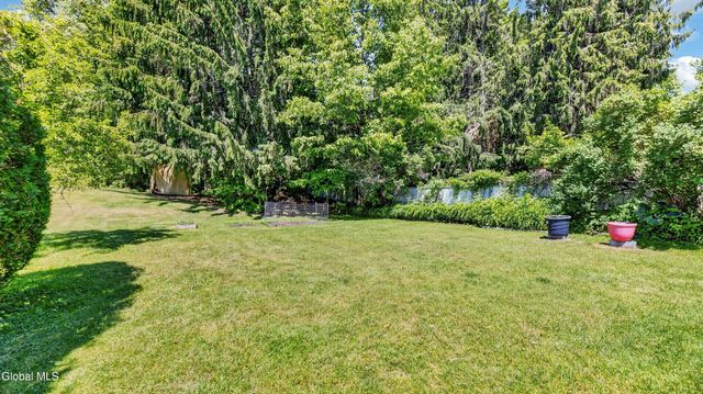 80 Saratoga Boulevard, Gloversville, NY 12078