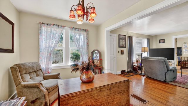 80 Saratoga Boulevard, Gloversville, NY 12078