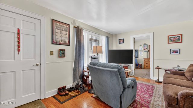 80 Saratoga Boulevard, Gloversville, NY 12078