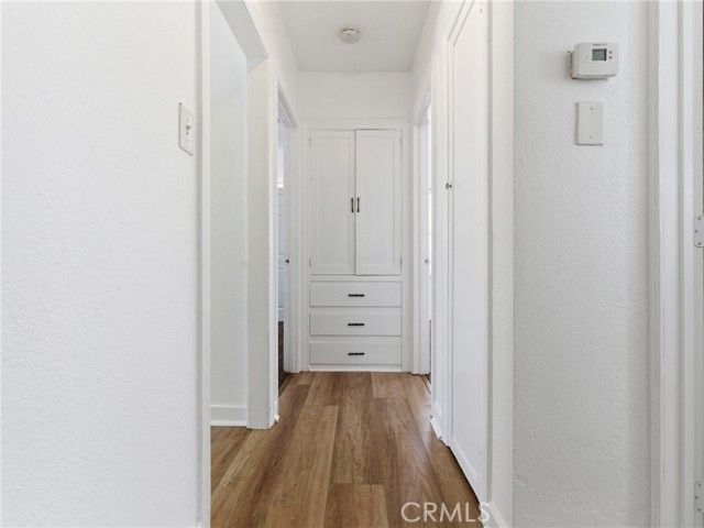 2042 W 75th Street, Los Angeles, CA 90047