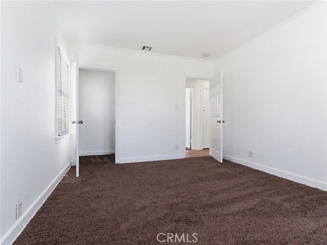 2042 W 75th Street, Los Angeles, CA 90047