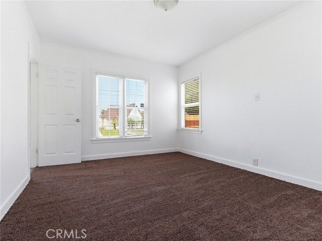 2042 W 75th Street, Los Angeles, CA 90047