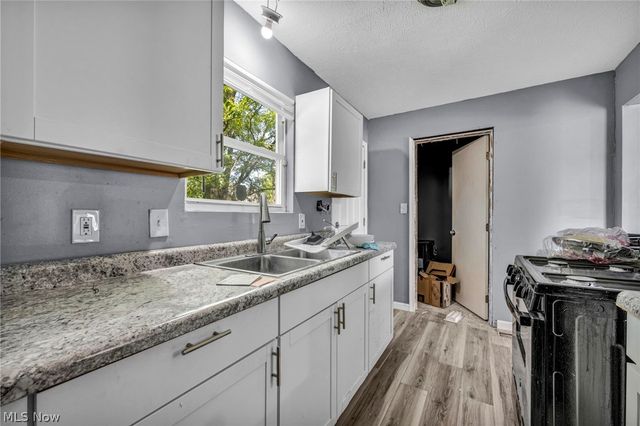 11219 Hopkins Avenue, Cleveland, OH 44108