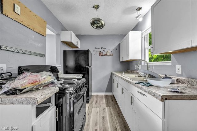 11219 Hopkins Avenue, Cleveland, OH 44108