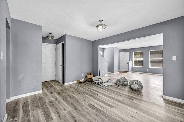 11219 Hopkins Avenue, Cleveland, OH 44108