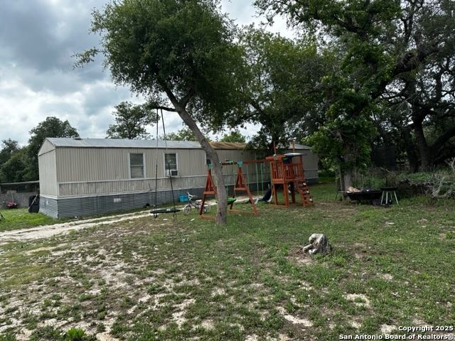 145 Highland Rd, Poteet, TX 78065