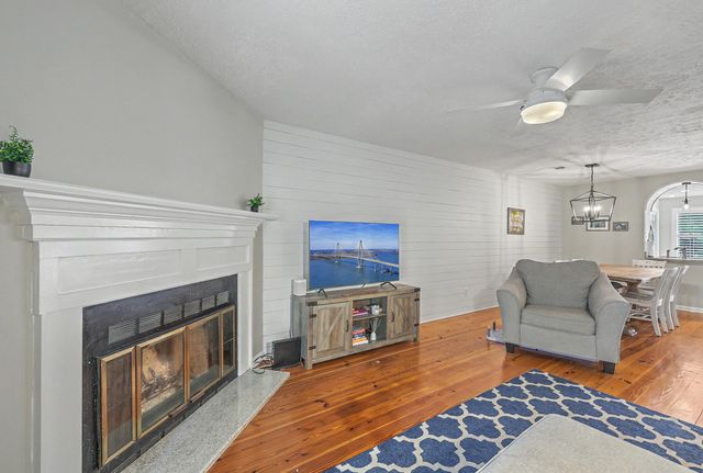 1713 Greystone Boulevard Apt 41, Mount Pleasant, SC 29464