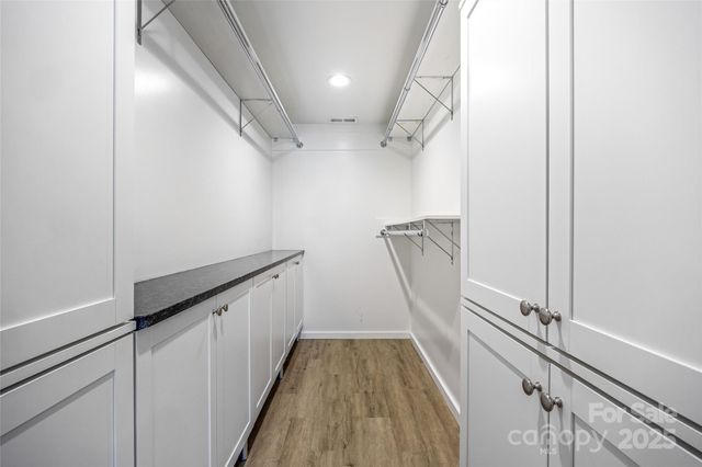 627 Delaware Lane, Hendersonville, NC 28791