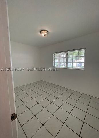 828 Lorca St, Coral Gables, FL 33134