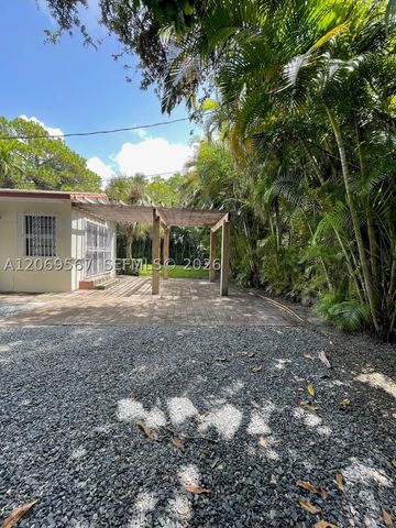 828 Lorca St, Coral Gables, FL 33134