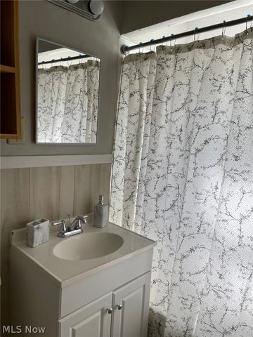 396 Niagara Road, Vermilion, OH 44089