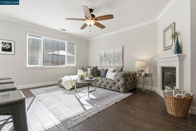 3042 Barranca Dr, Bay Point, CA 94565