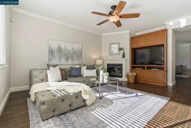3042 Barranca Dr, Bay Point, CA 94565