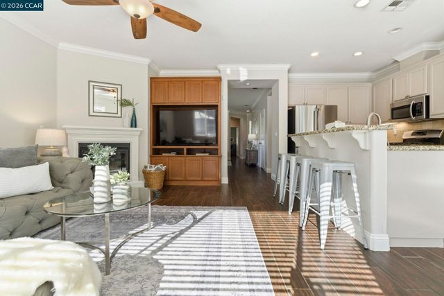 3042 Barranca Dr, Bay Point, CA 94565