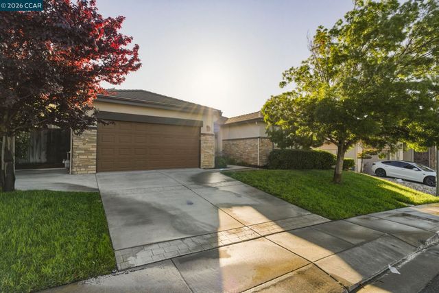 3042 Barranca Dr, Bay Point, CA 94565
