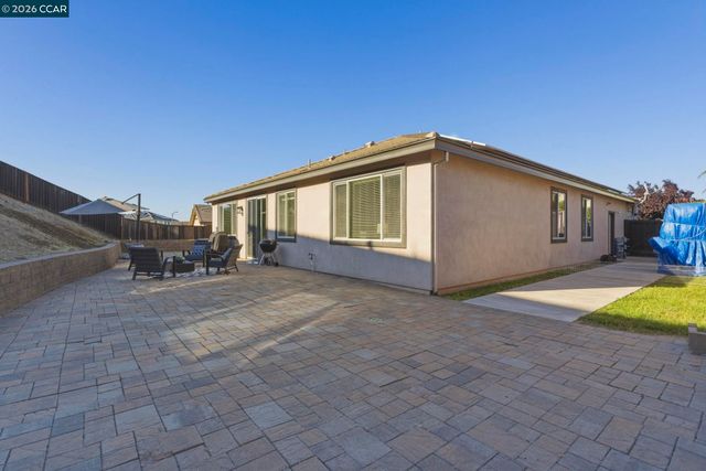 3042 Barranca Dr, Bay Point, CA 94565