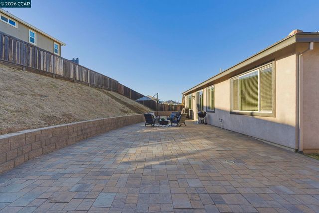 3042 Barranca Dr, Bay Point, CA 94565