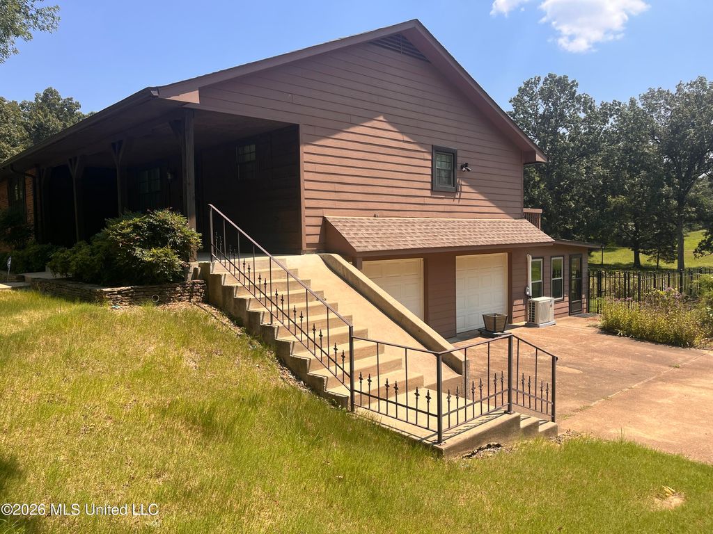 321 Odom Road, Hernando, MS 38632 — exterior