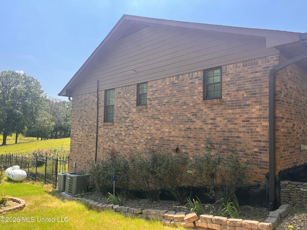 321 Odom Road, Hernando, MS 38632 — photo 4