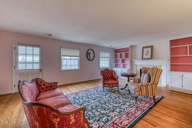 305 Overbrook Drive, Bristol, TN 37620