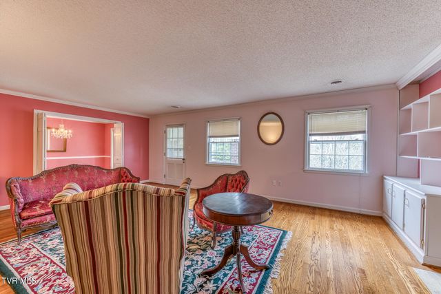 305 Overbrook Drive, Bristol, TN 37620