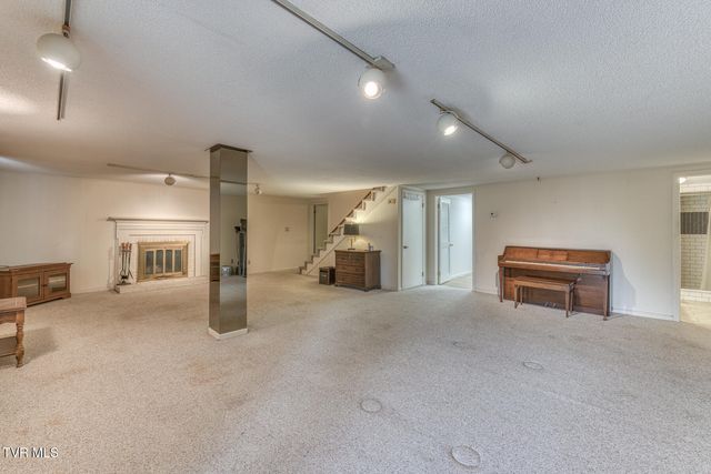 305 Overbrook Drive, Bristol, TN 37620