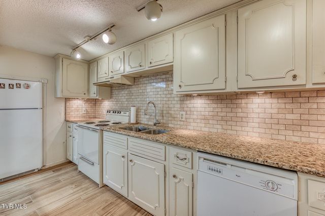 305 Overbrook Drive, Bristol, TN 37620