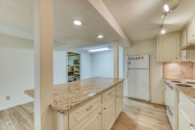 305 Overbrook Drive, Bristol, TN 37620