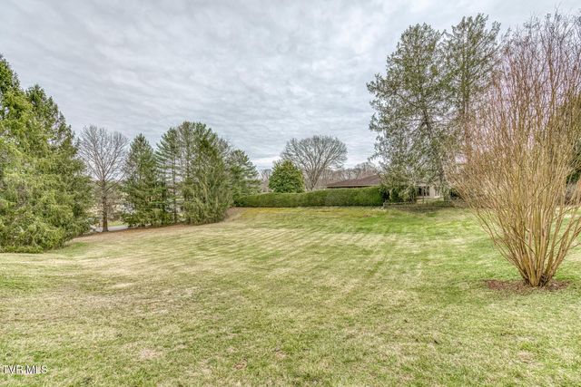 305 Overbrook Drive, Bristol, TN 37620