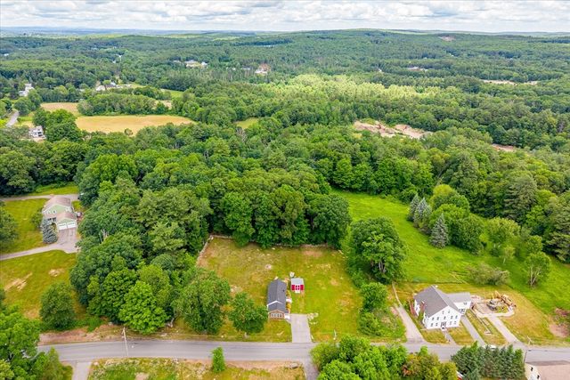 185 Linden St, Berlin, MA 01503
