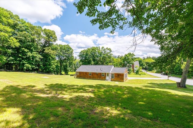 185 Linden St, Berlin, MA 01503