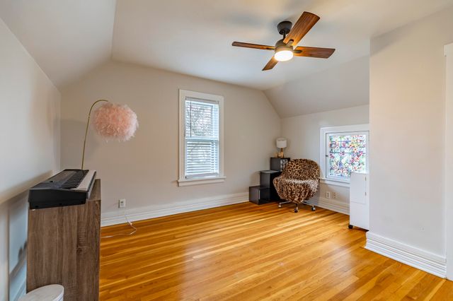 705 Institute Street, Valparaiso, IN 46383