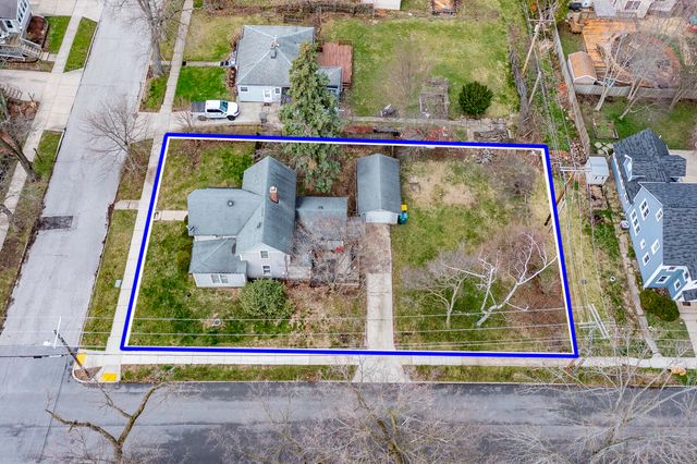 705 Institute Street, Valparaiso, IN 46383