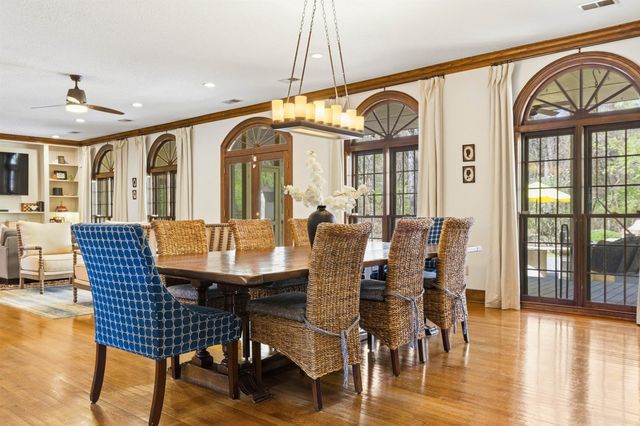 910 N ROCKY HILLS CV, Unincorporated, TN 38018