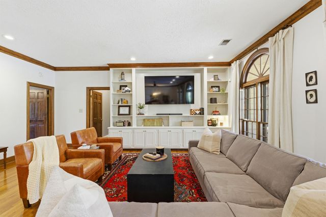 910 N ROCKY HILLS CV, Unincorporated, TN 38018