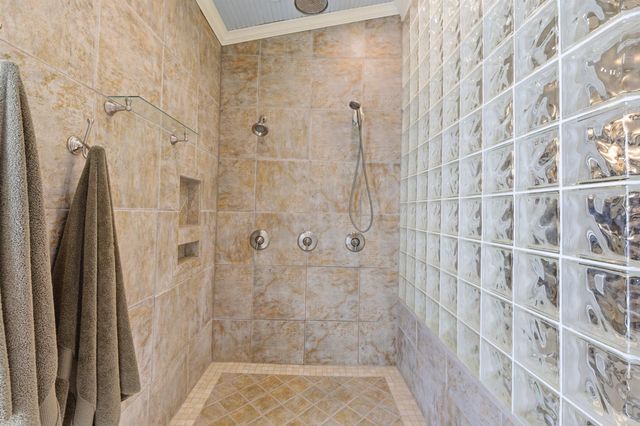 910 N ROCKY HILLS CV, Unincorporated, TN 38018