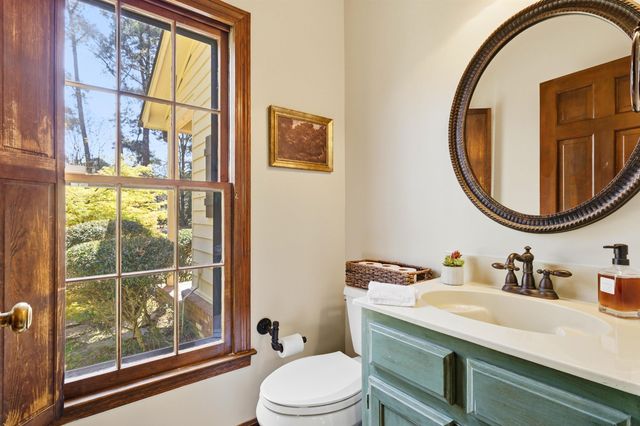 910 N ROCKY HILLS CV, Unincorporated, TN 38018