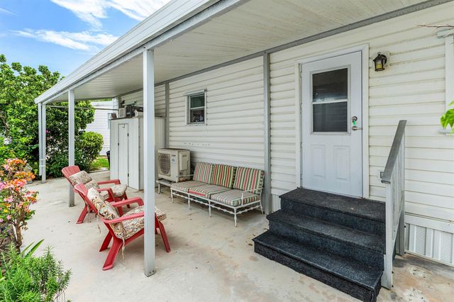 7 Ruthmary Avenue F, Briny Breezes, FL 33435