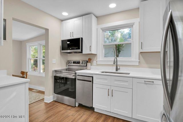 2105 Brandon Road, Wilmington, NC 28405