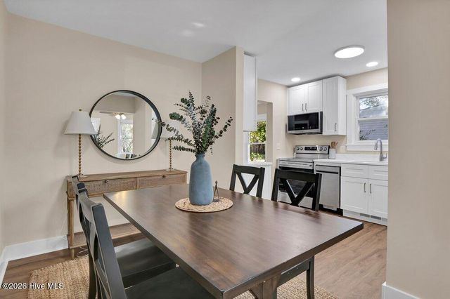 2105 Brandon Road, Wilmington, NC 28405