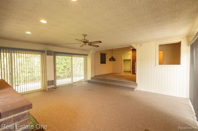 45400 N Territorial Road, Plymouth, MI 48170