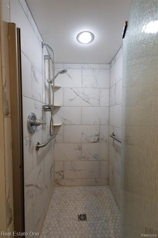 45400 N Territorial Road, Plymouth, MI 48170