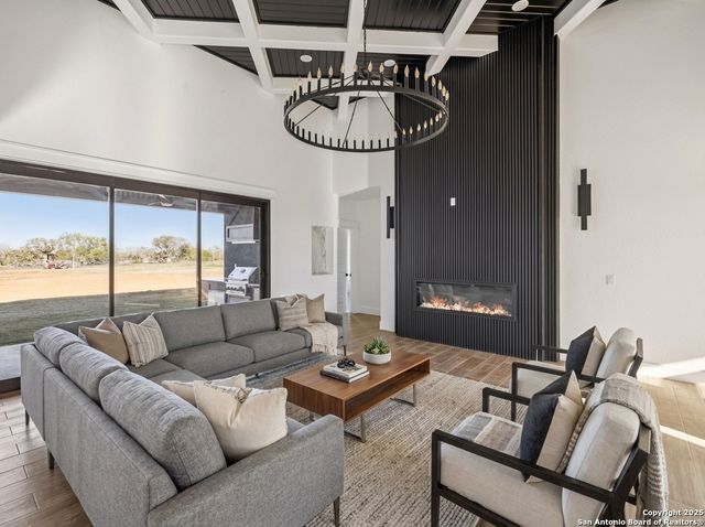 179 Hidden Ranch Ln, Floresville, TX 78114