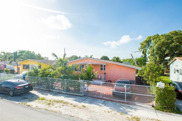 827 NW 73rd St, Miami, FL 33150