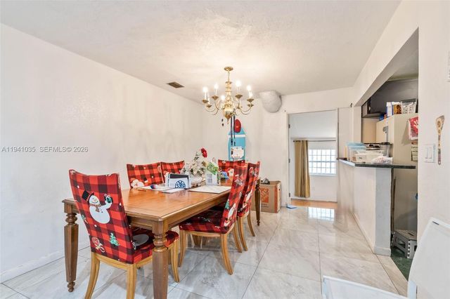 827 NW 73rd St, Miami, FL 33150