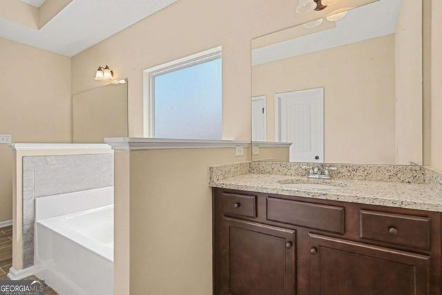 1611 Stillriver Run Drive, Mcdonough, GA 30252